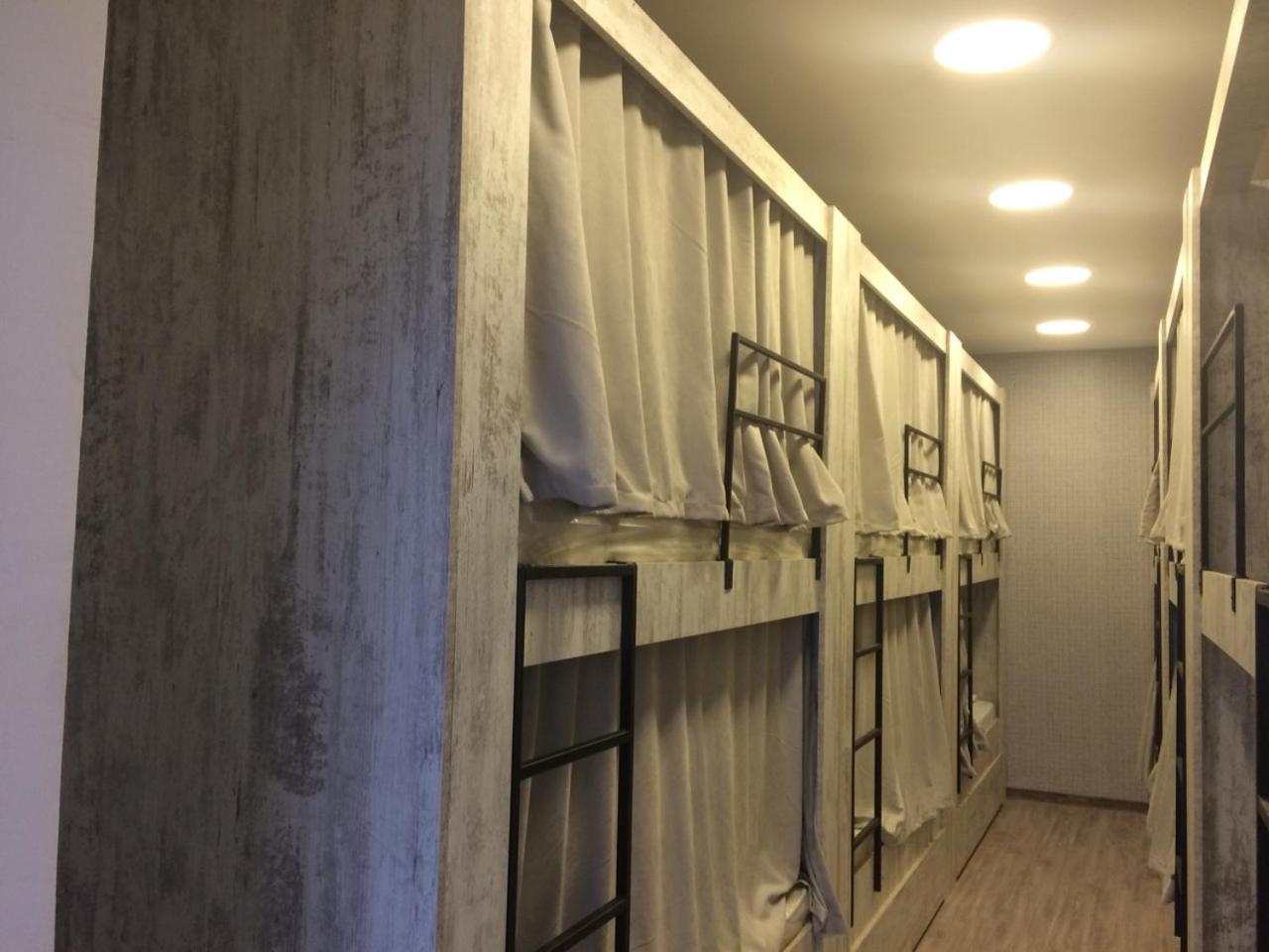 Blossom Hostel Updated ! Обновлено !!! City Center! Perfect Order!!! Snow-White Bed Linen!!! Идеальный Порядок!!! Белоснежное Постельное Белье!!! Центр Города !!! Tbilisi Exteriör bild
