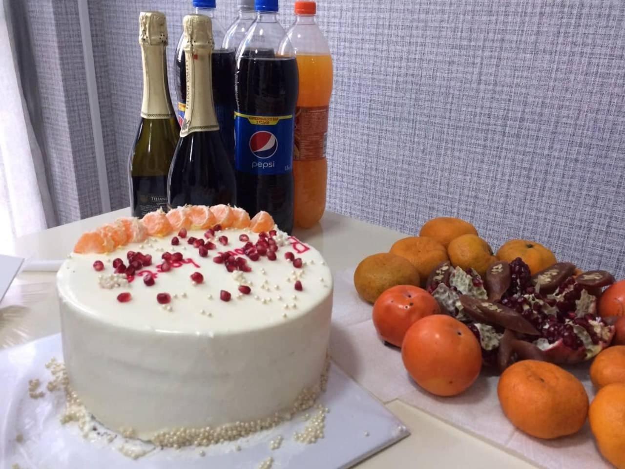Blossom Hostel Updated ! Обновлено !!! City Center! Perfect Order!!! Snow-White Bed Linen!!! Идеальный Порядок!!! Белоснежное Постельное Белье!!! Центр Города !!! Tbilisi Exteriör bild
