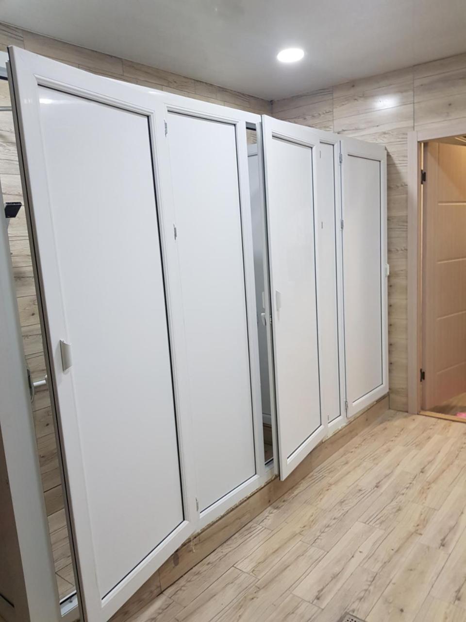 Blossom Hostel Updated ! Обновлено !!! City Center! Perfect Order!!! Snow-White Bed Linen!!! Идеальный Порядок!!! Белоснежное Постельное Белье!!! Центр Города !!! Tbilisi Exteriör bild