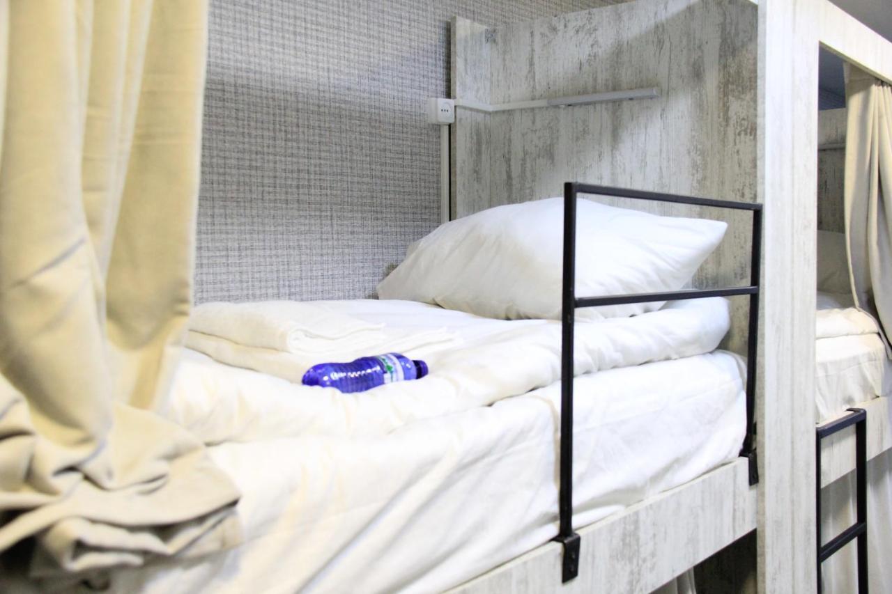 Blossom Hostel Updated ! Обновлено !!! City Center! Perfect Order!!! Snow-White Bed Linen!!! Идеальный Порядок!!! Белоснежное Постельное Белье!!! Центр Города !!! Tbilisi Exteriör bild
